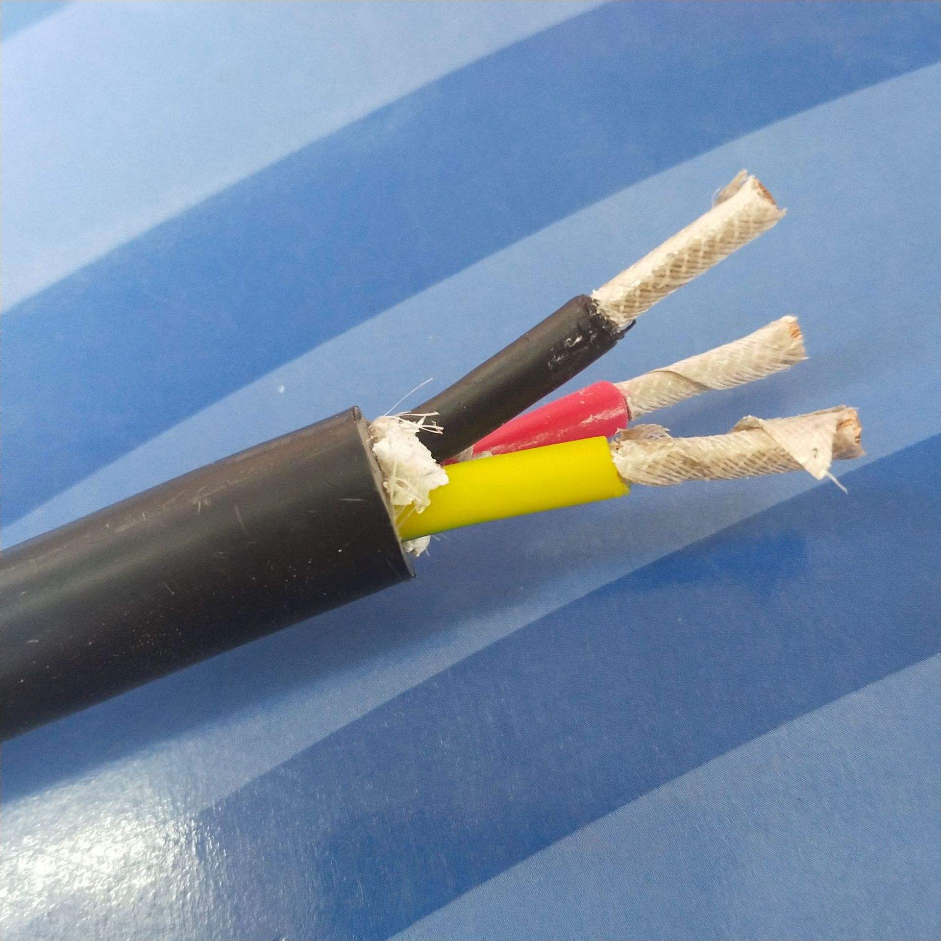 耐火型电力电缆NH-YJV22